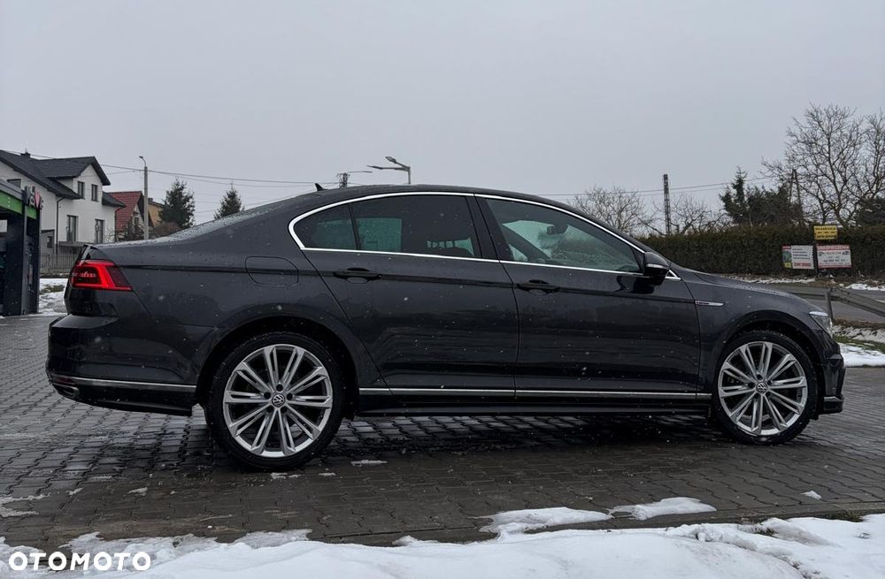 Volkswagen Passat - 7