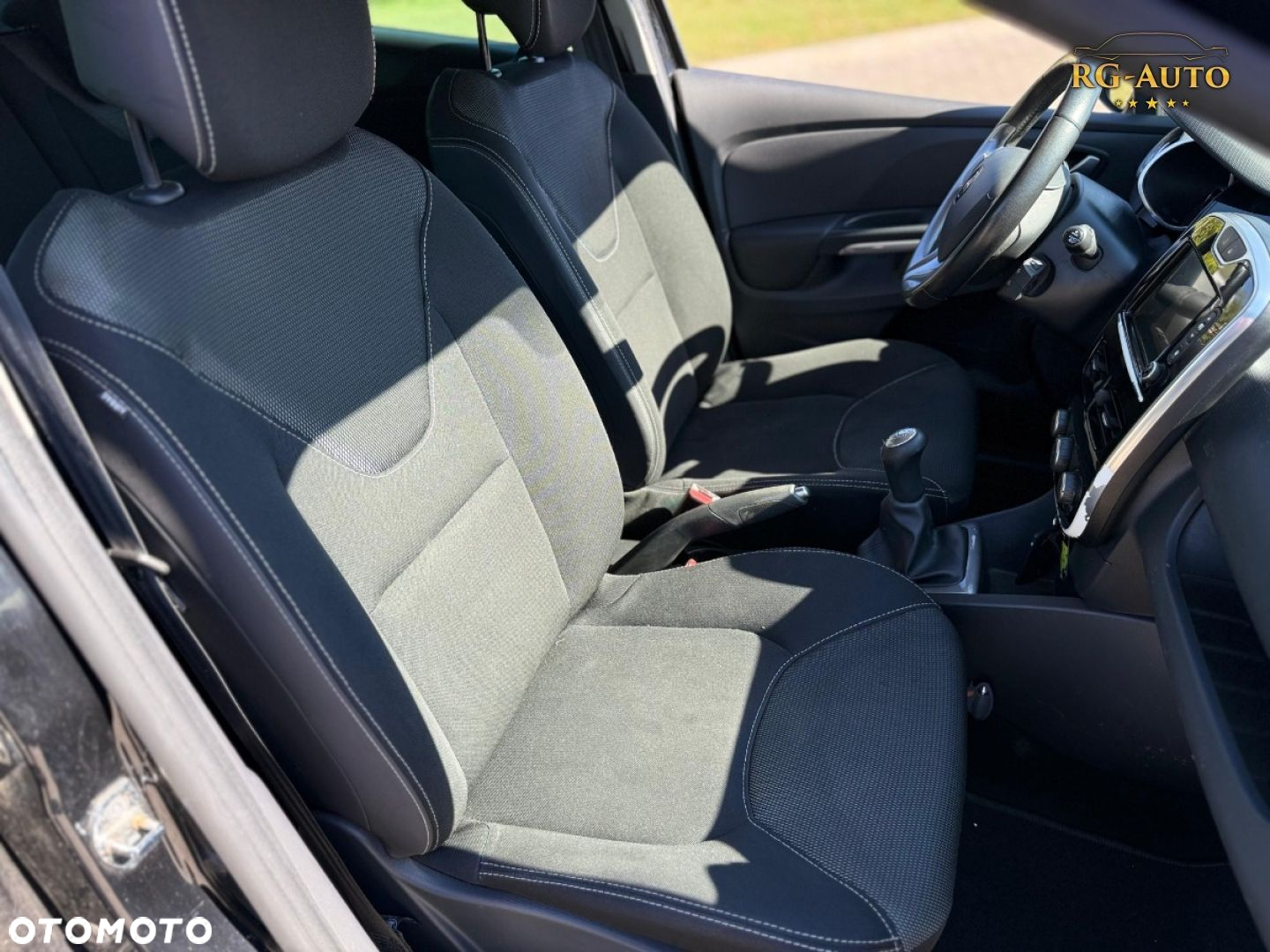 Renault Clio - 20
