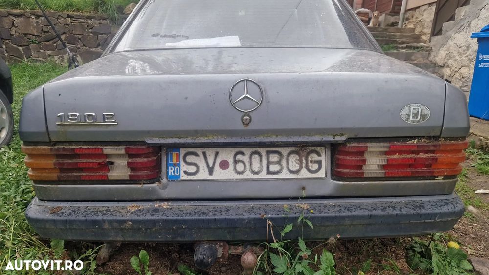 Mercedes-Benz 190 - 4