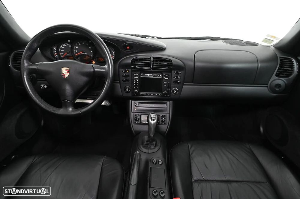 Porsche 911 (996) Carrera 4 Coupé - 4