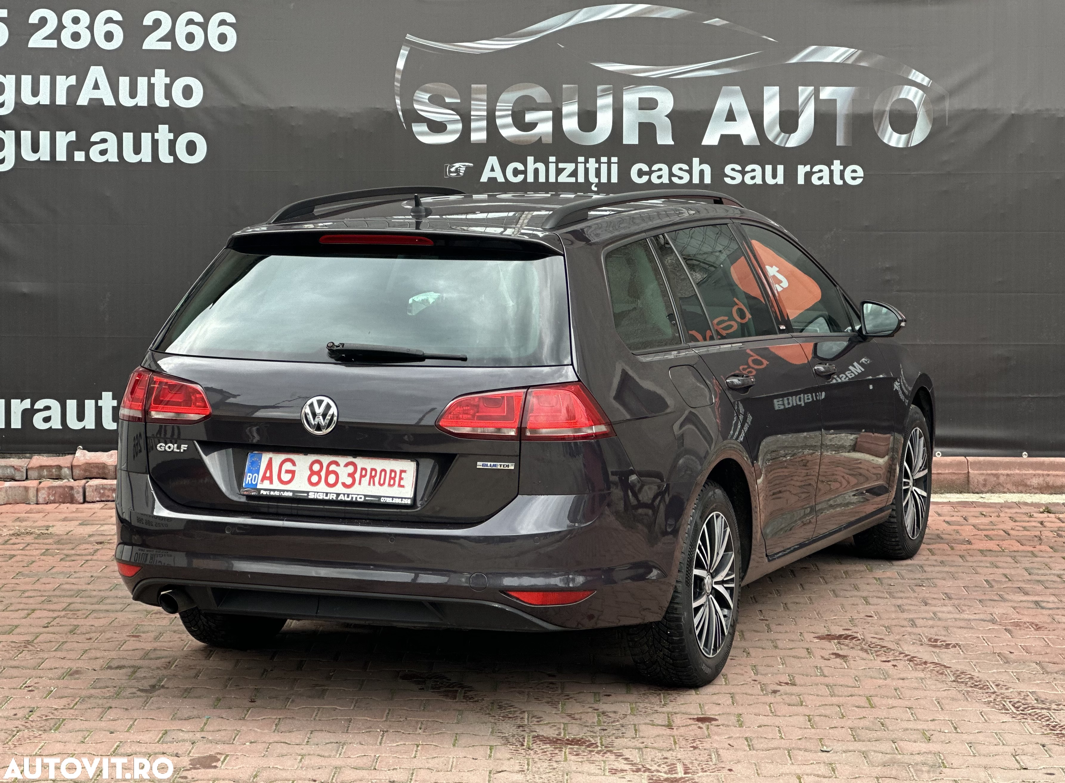 Volkswagen Golf 1.6 BlueTDI DSG Comfortline - 4