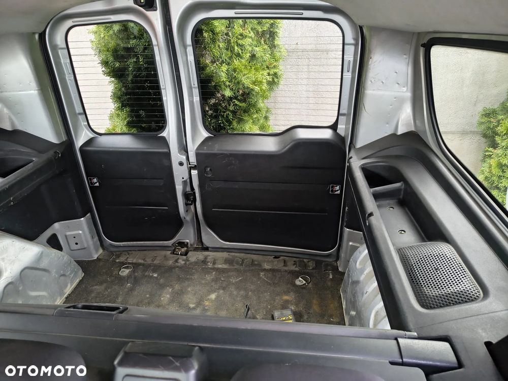 Fiat Doblo - 16