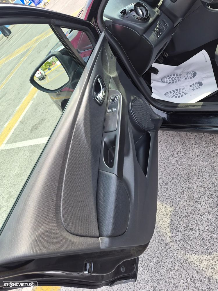 Renault Clio 1.5 dCi Dynamique S 83g - 11