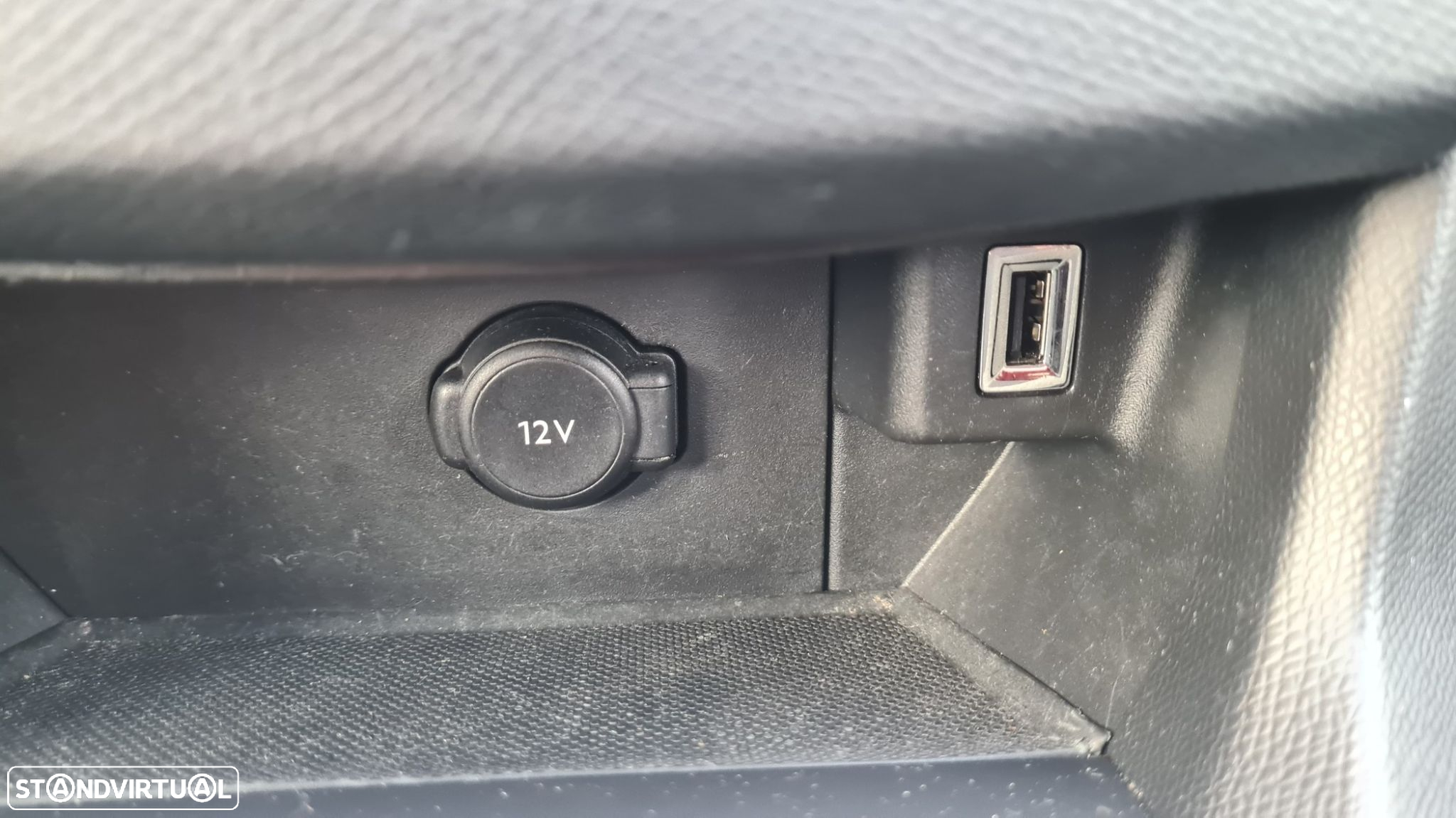 Peugeot 308 SW 1.5 BlueHDi Allure EAT8 - 40