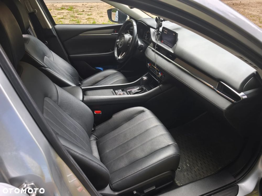 Mazda 6 - 4