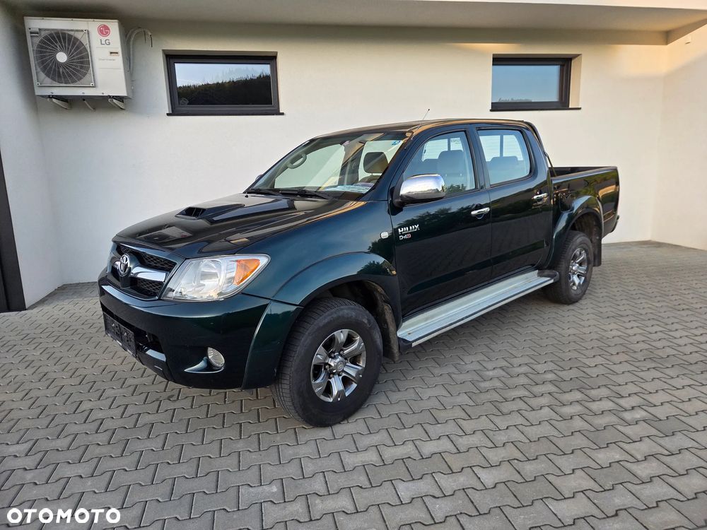 Toyota Hilux - 6