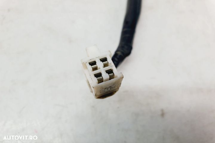 Stop stanga haion Lexus LS 4 F4  [din 2006 pana  2009] seria - 3