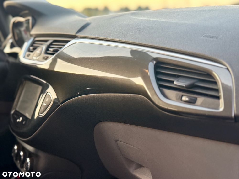 Opel Corsa 1.4 Innovation - 17