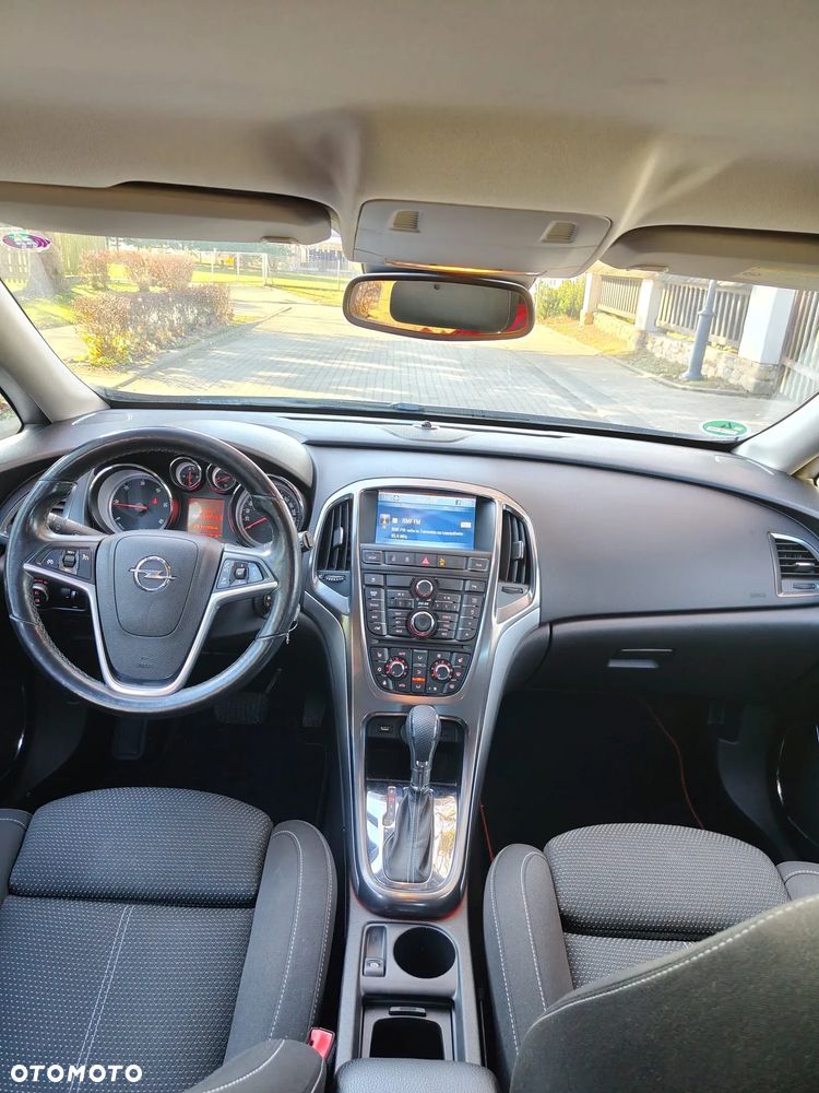Opel Astra IV 2.0 CDTI Cosmo - 10