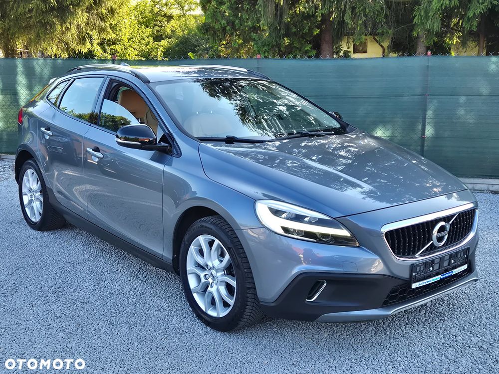 Volvo V40 Cross Country D2 Summum - 16
