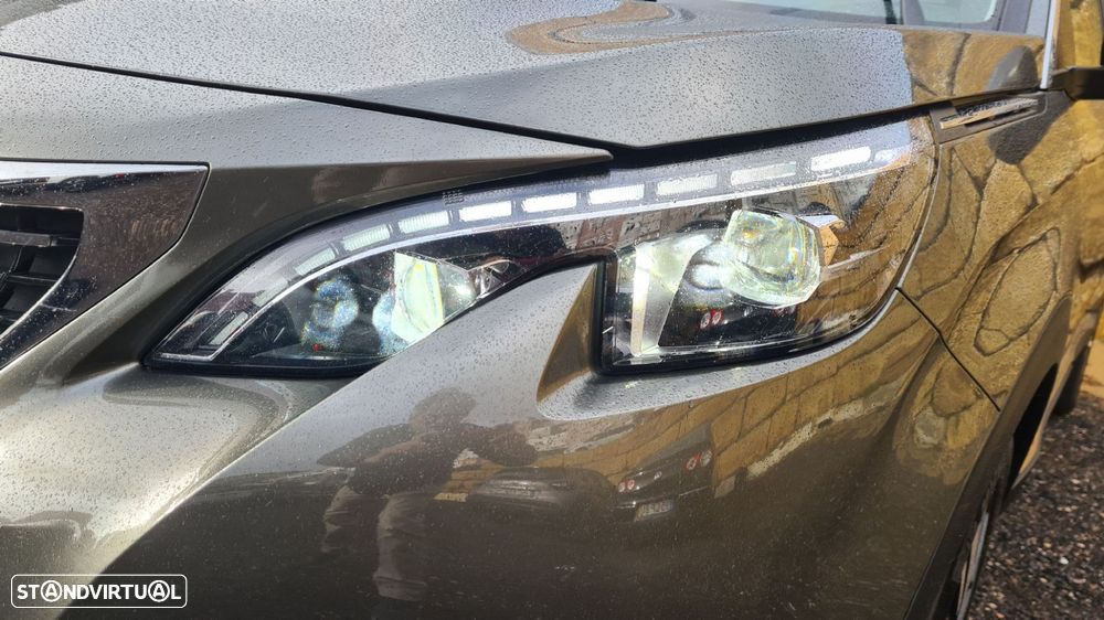Peugeot 5008 1.5 BlueHDi Allure EAT8 - 54