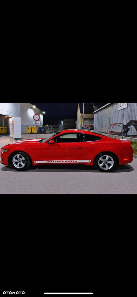 Ford Mustang 3.7 V6 - 4