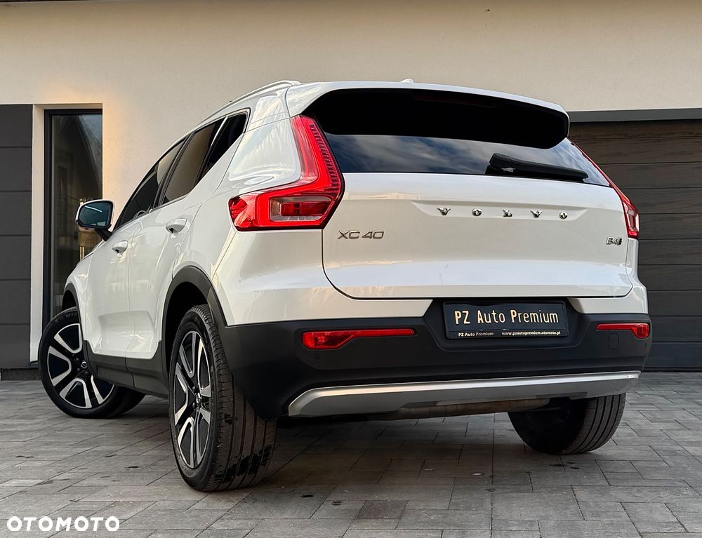 Volvo XC 40 B4 B AWD Geartronic Inscription - 7
