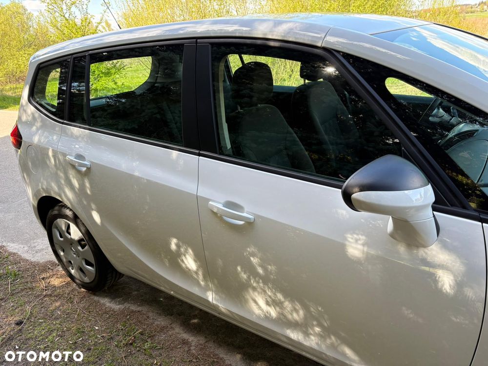 Opel Zafira Tourer 1.8 Edition - 11