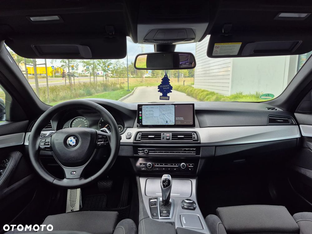 BMW Seria 5 520d Sport-Aut - 29