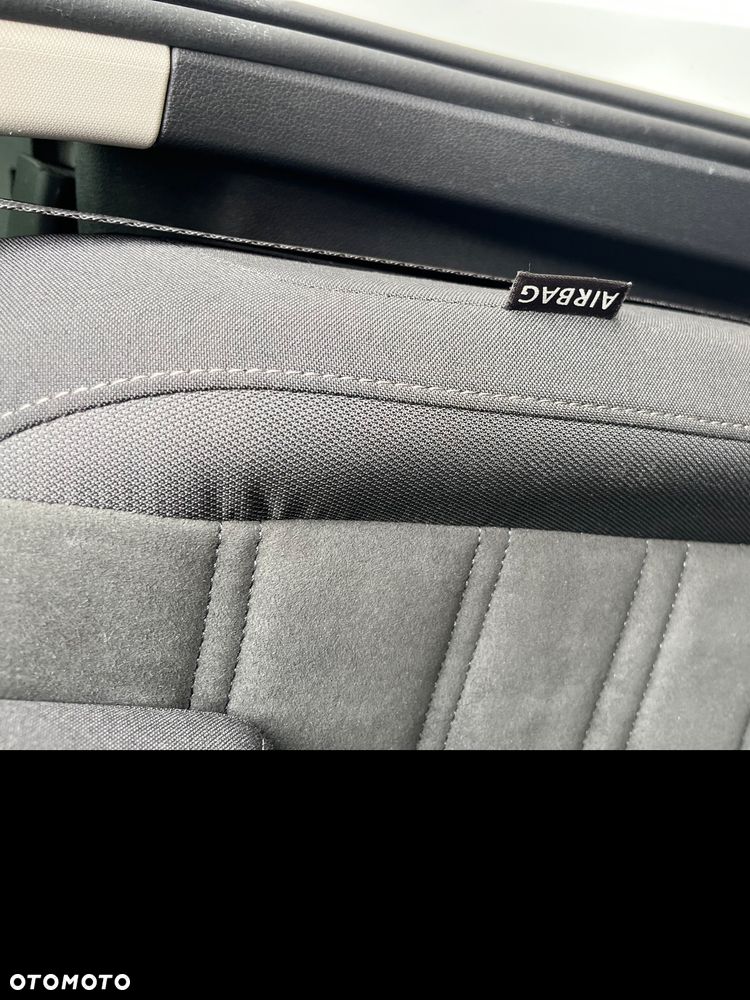 Volkswagen Touran 2.0 TDI BMT Highline DSG - 9