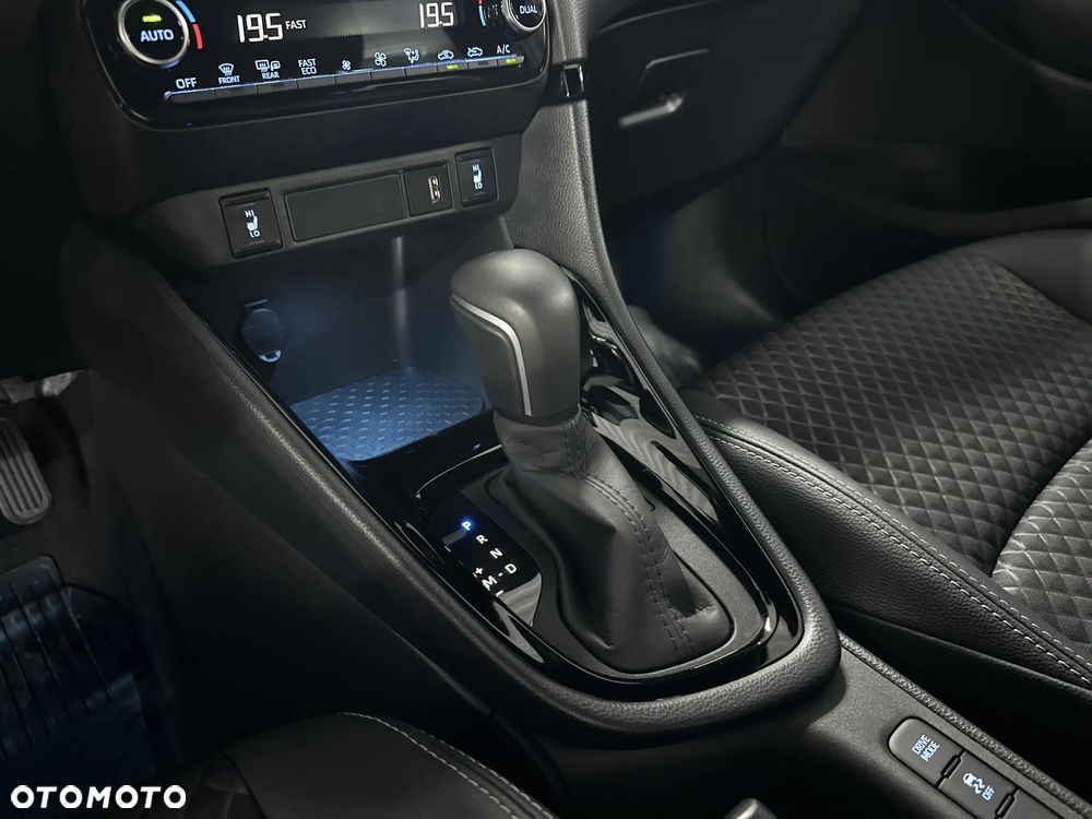 Toyota Yaris 1.5 Selection Style CVT - 27