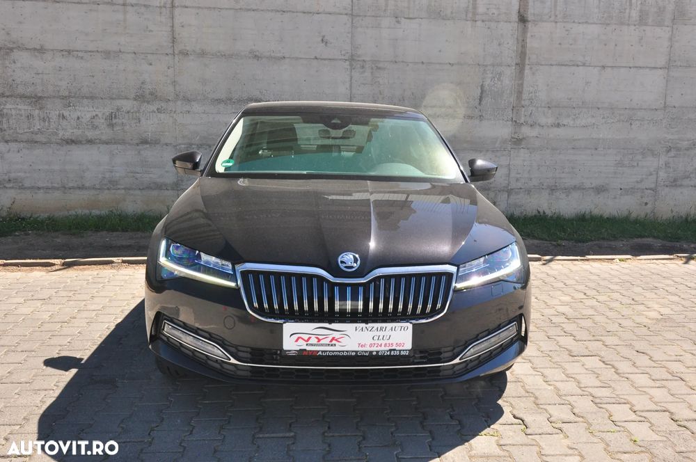 Skoda Superb 2.0 TDI DSG Ambition - 6