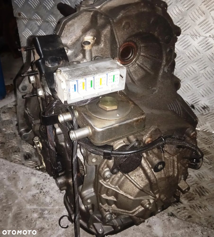 SKRZYNIA BIEGÓW  DP0052 RENAULT - 4