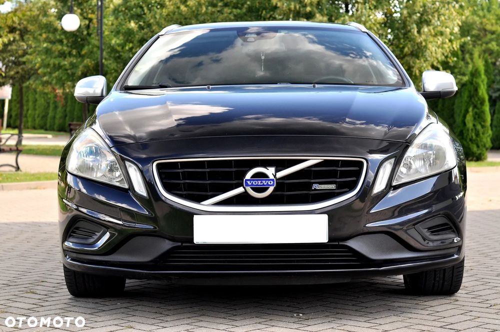 Volvo V60 D3 Geartronic RDesign - 16