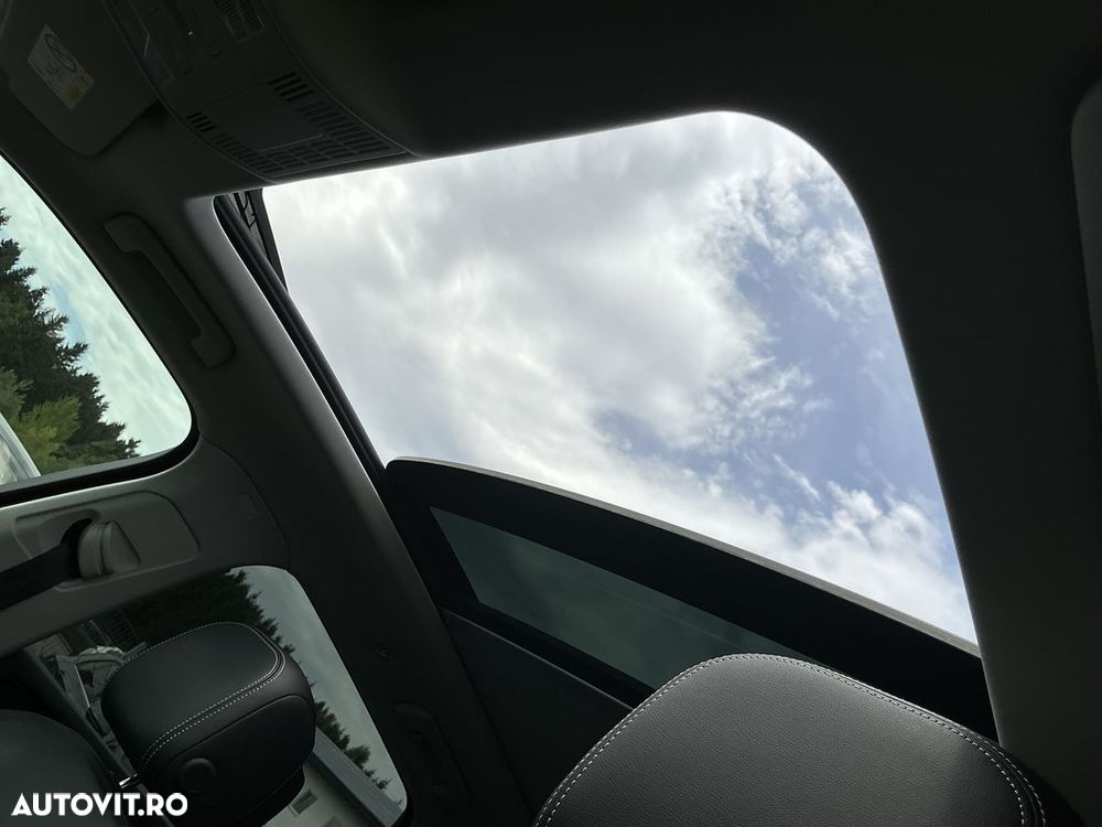 Volkswagen Touareg V6 TDI 4MOTION Elegance - 13