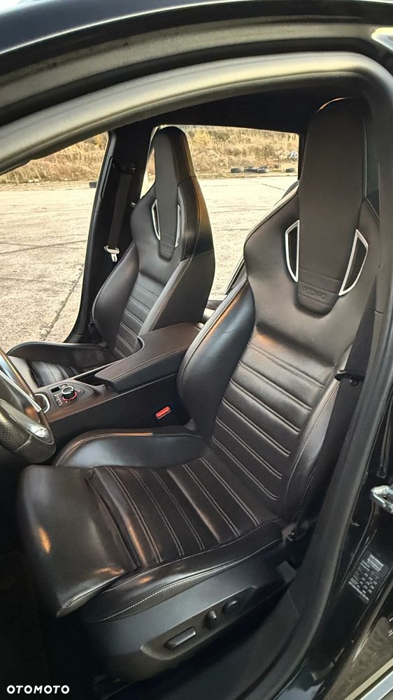 Opel Insignia 2.0 CDTI Sports Tourer - 6