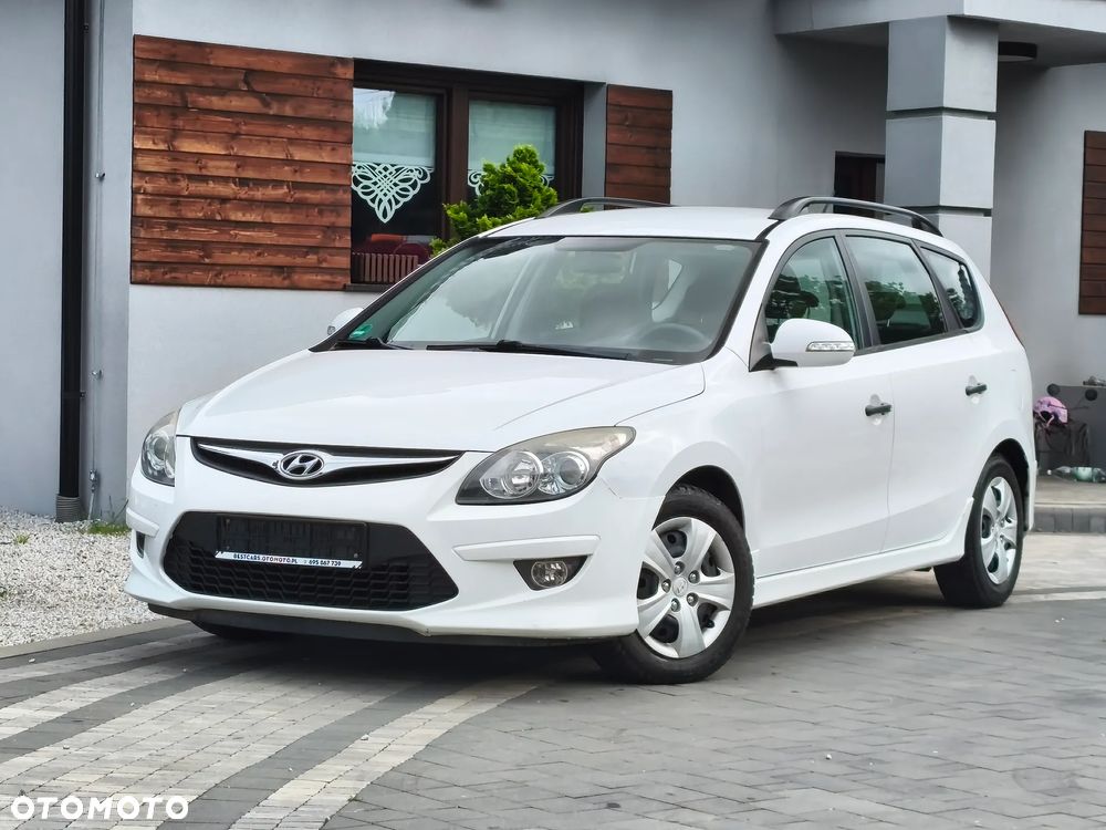 Hyundai i30 1.6 CRDi Classic + - 1