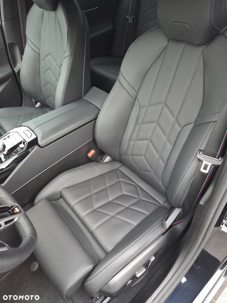 BMW Seria 5 520i - 15