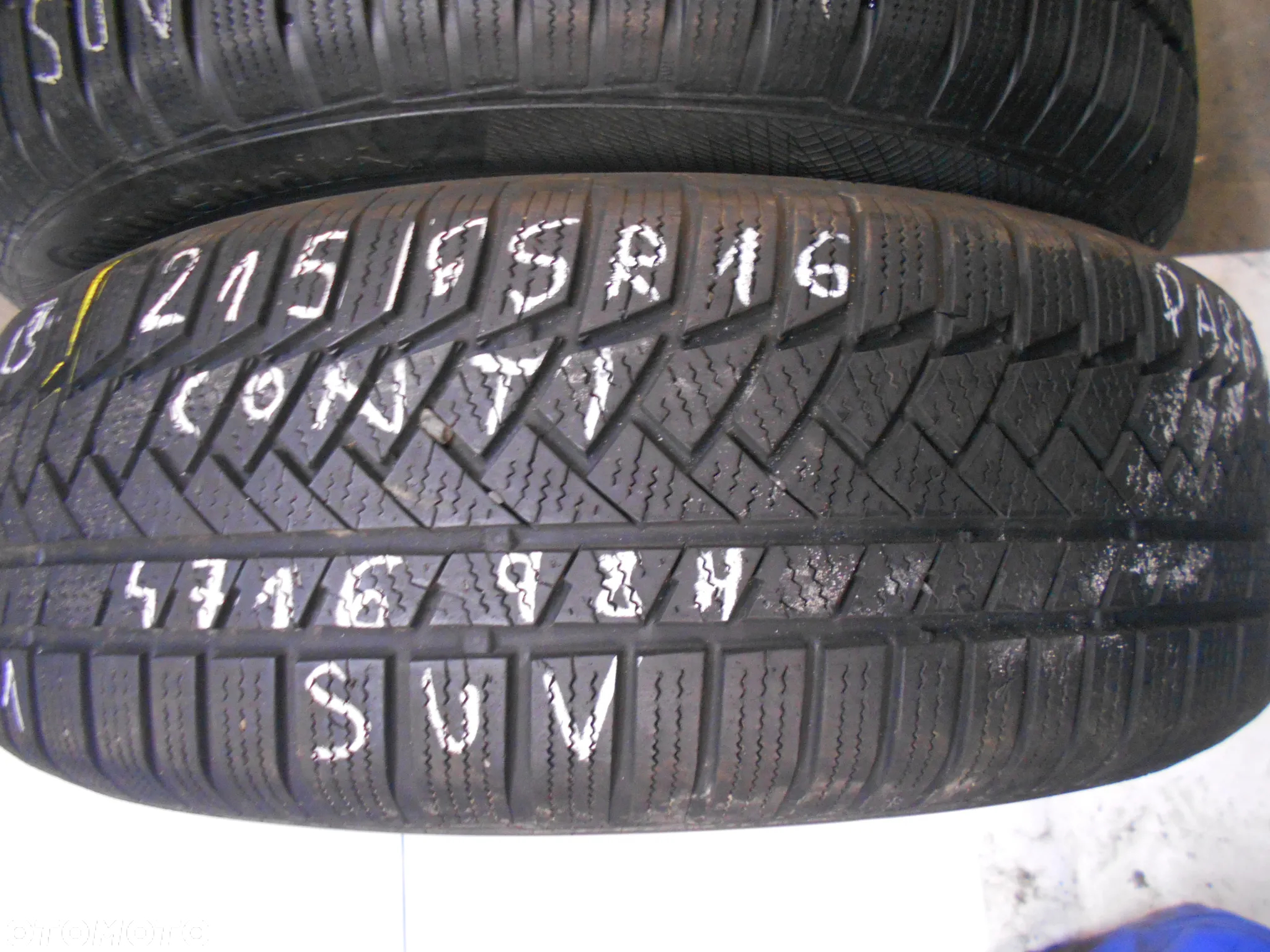 OPONY  215/65R16 CONTINENTAL WINTER CONTACT TS 850P DOT 4117  / 4716 7.4MM - 3