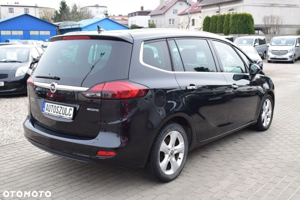 Opel Zafira - 9