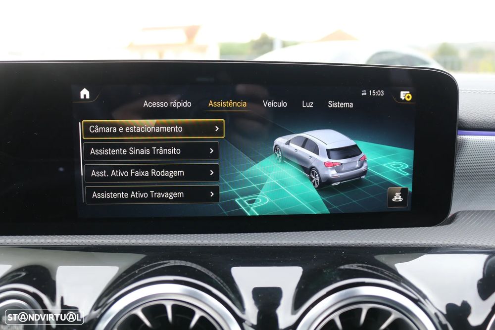 Mercedes-Benz A 250 e 8G-DCT AMG Line - 30