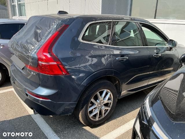 Volvo XC 60 B4 D AWD Geartronic Momentum - 5