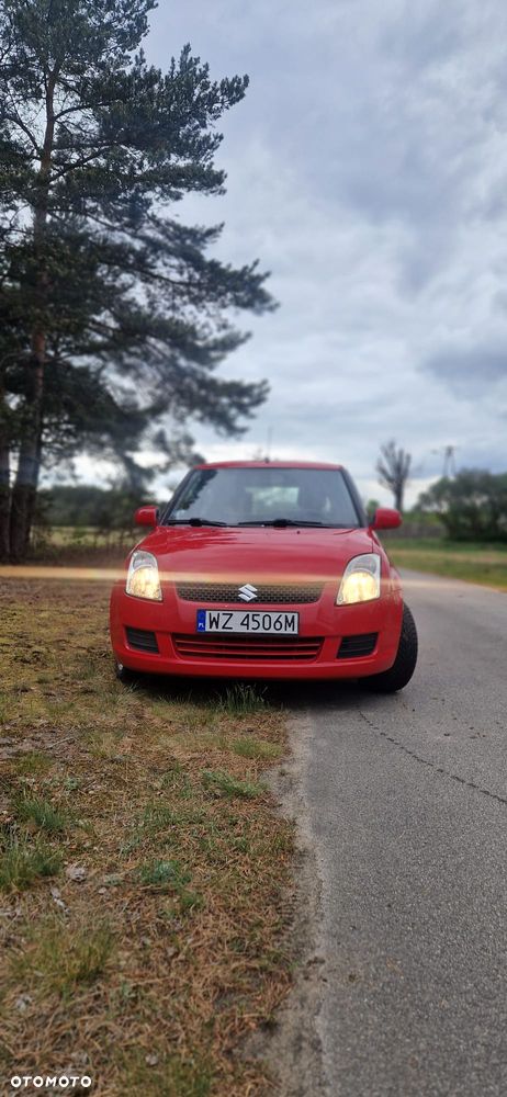 Suzuki Swift 1.3 Club - 9