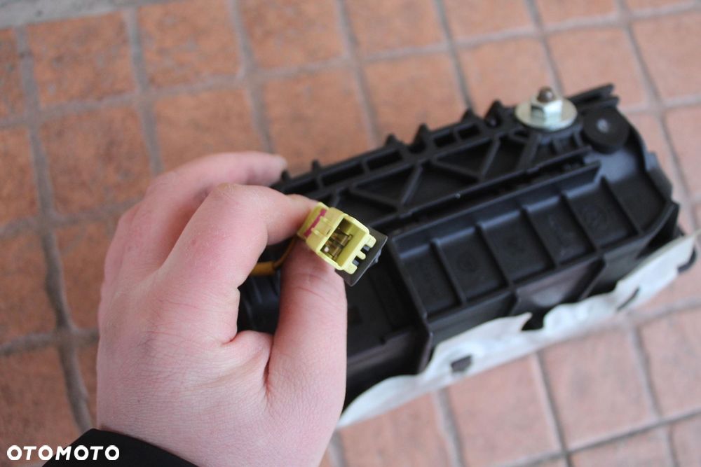 PODUSZKA AIRBAG PASAŻERA VW PASSAT B6 3C0880204E - 3