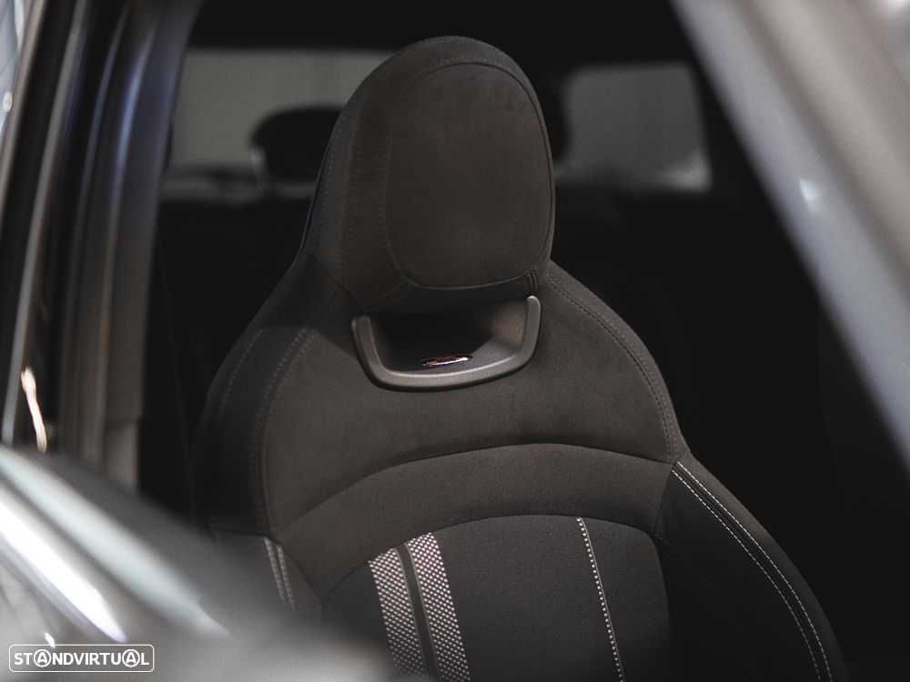 MINI Countryman Cooper SE ALL4 Auto - 24