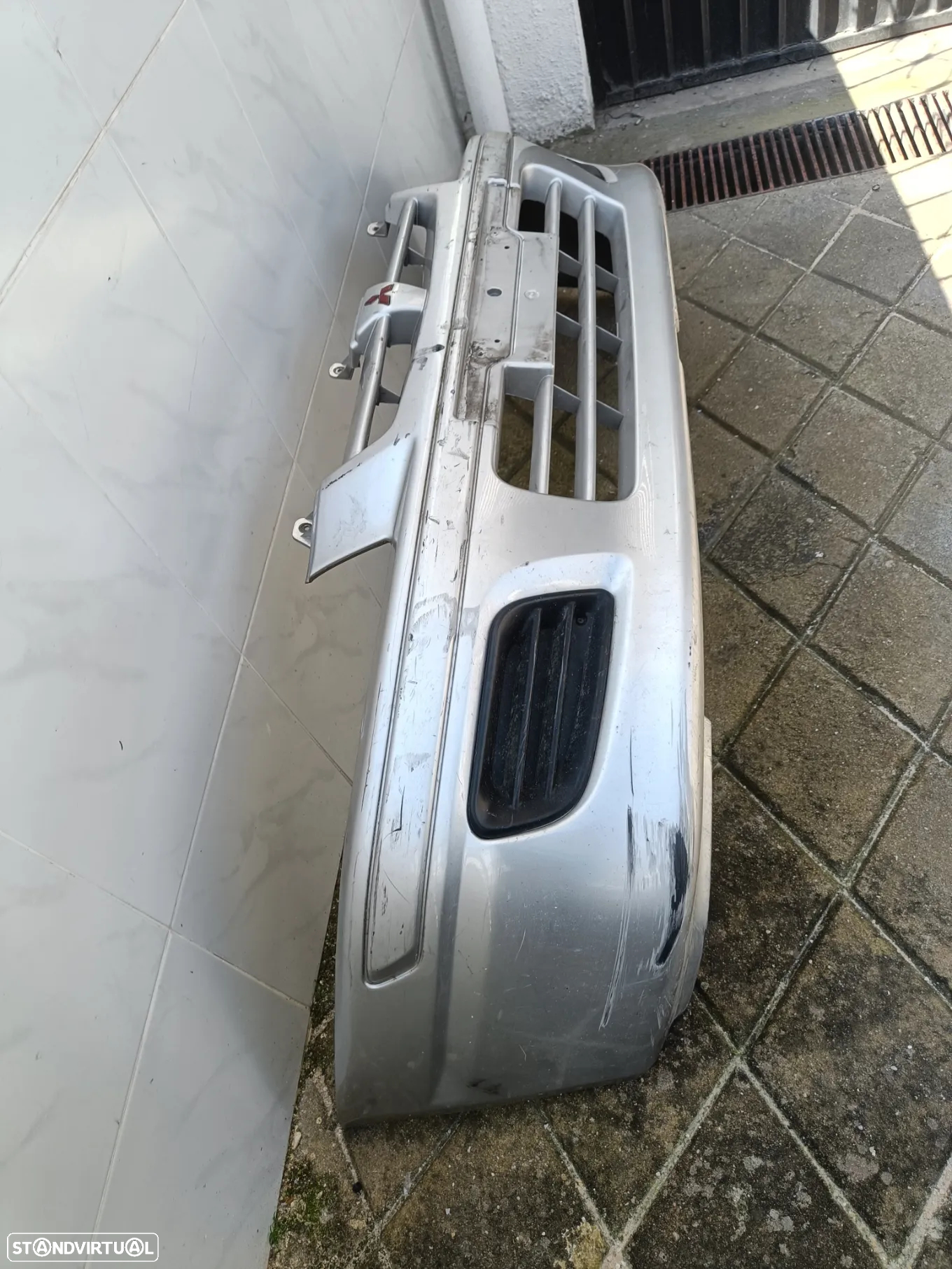 Para choques Mitsubishi space star 2000 - 3