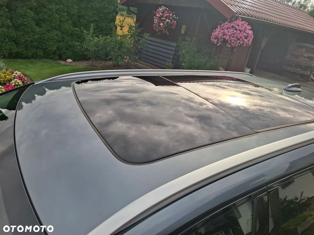 Volvo V90 Cross Country D4 AWD Ocean Race - 5