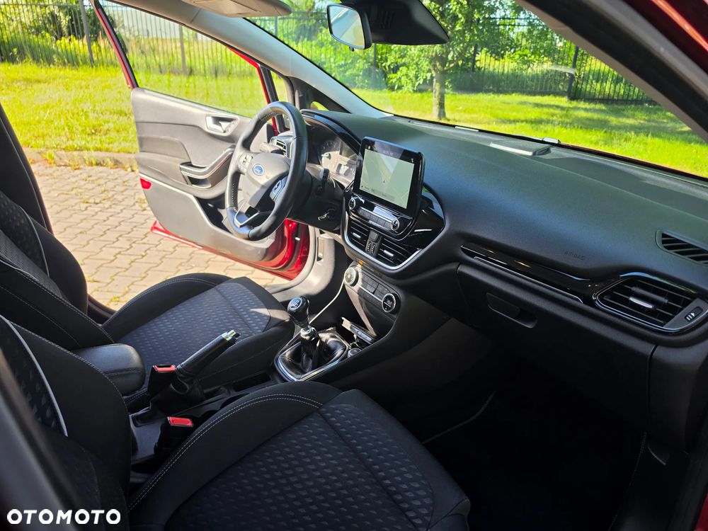 Ford Fiesta 1.0 EcoBoost S&S TITANIUM - 15