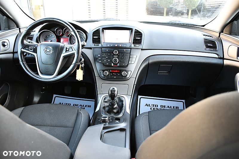 Opel Insignia 1.8 Cosmo - 24