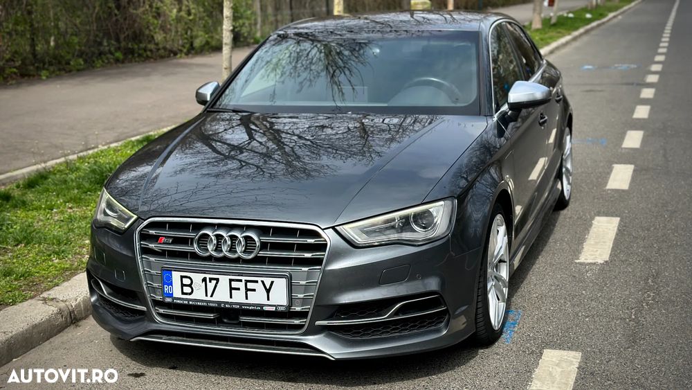 Audi S3 S tronic - 3