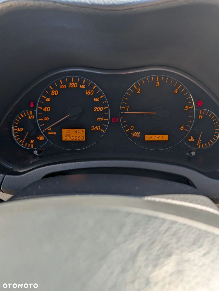 Toyota Avensis 2.0 D-4D Sol Plus - 9