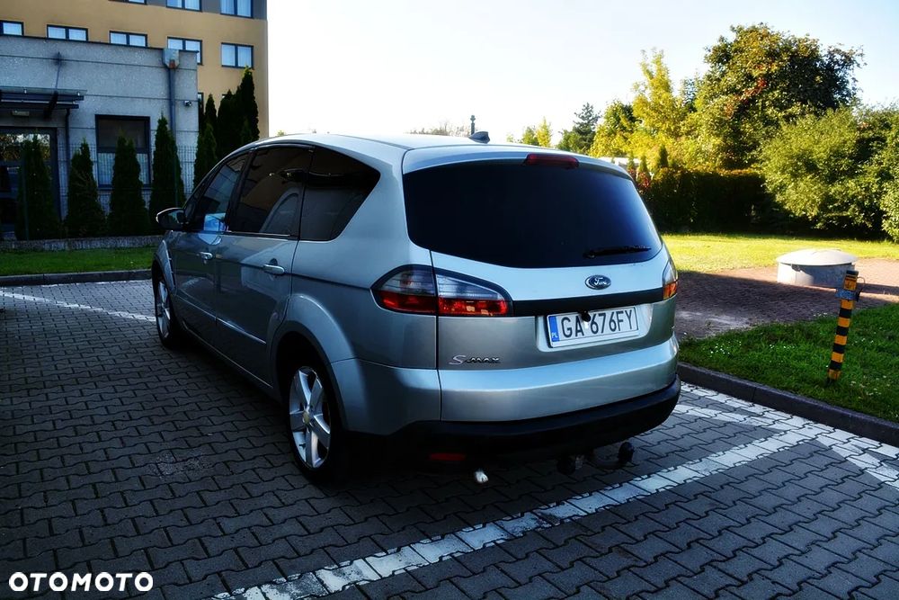 Ford S-Max 2.0 TDCi Titanium - 16