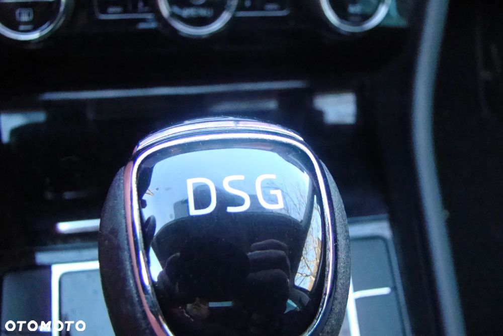 Skoda Superb 1.6 TDI DSG Ambition - 8