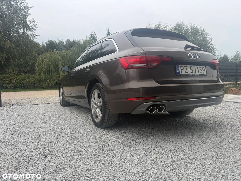 Audi A4 Avant 2.0 TDI Sport S tronic - 9