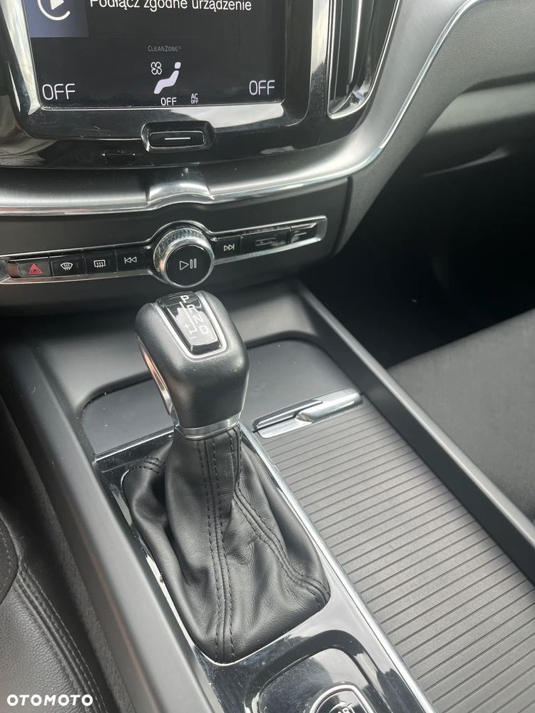 Volvo XC 60 T4 Inscription - 17