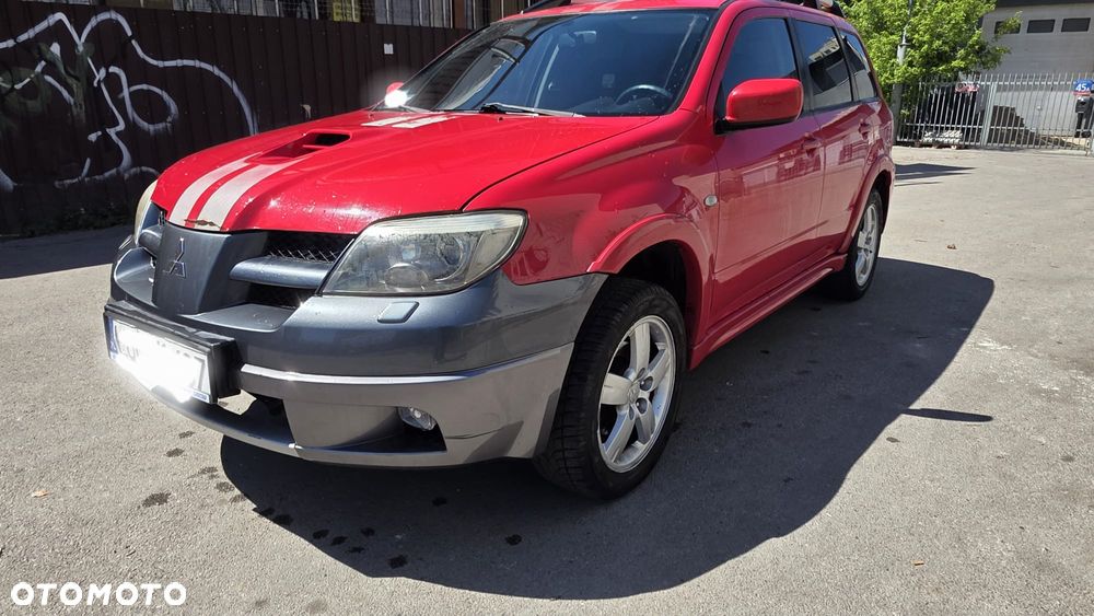 Mitsubishi Outlander 2.0 Turbo 4WD - 1