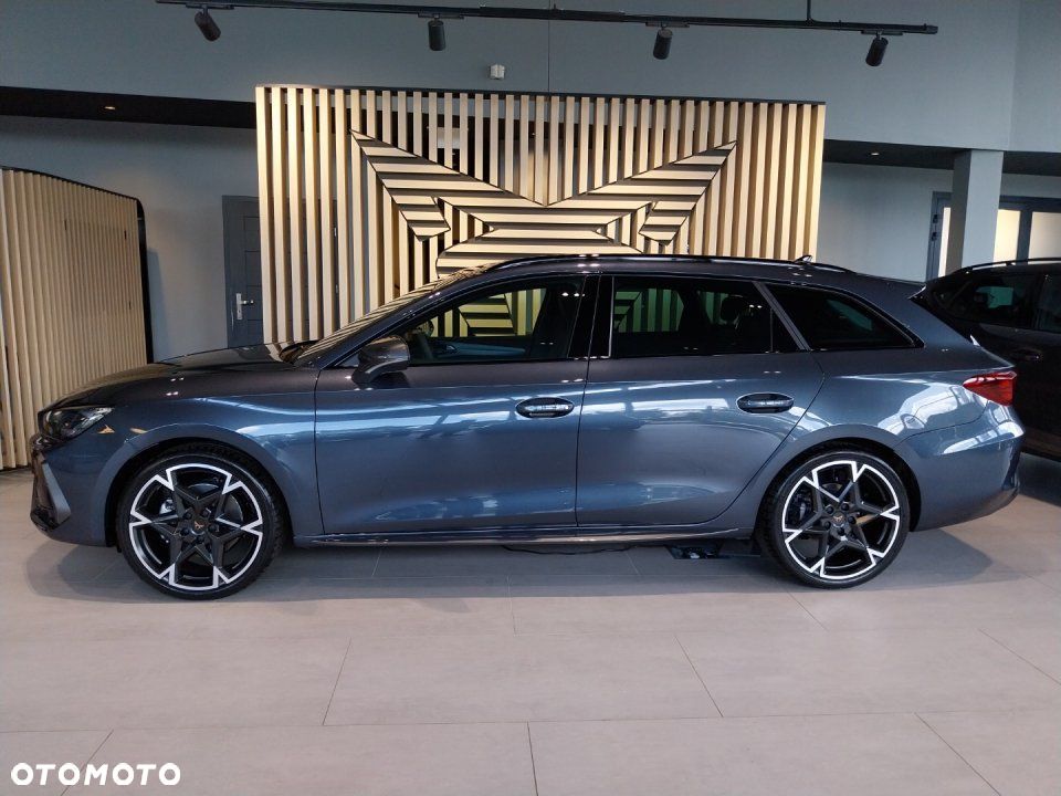 Cupra Leon Sportstourer - 8