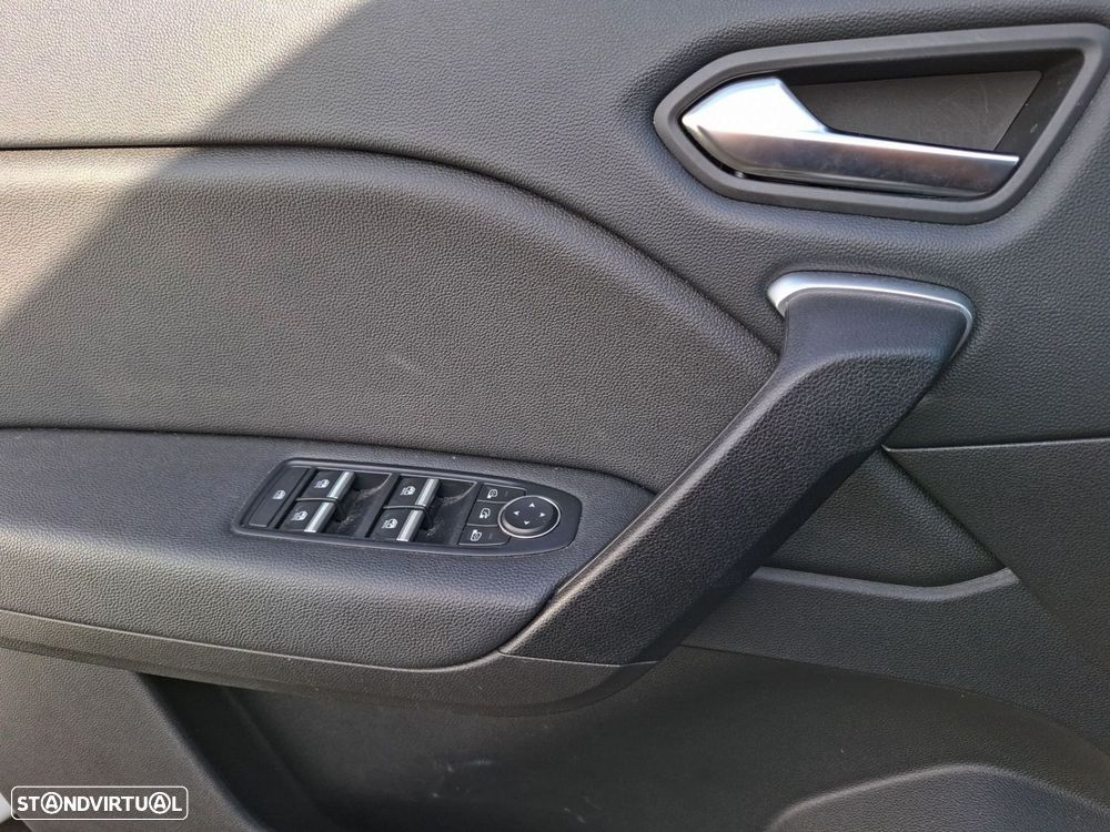 Renault Captur 1.0 TCe Techno Bi-Fuel - 18