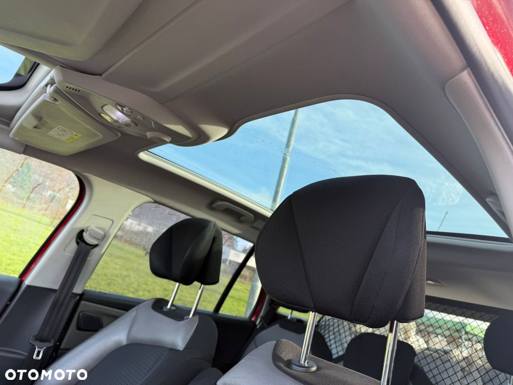 Citroën C4 Grand Picasso BlueHDi 120 Exclusive - 24