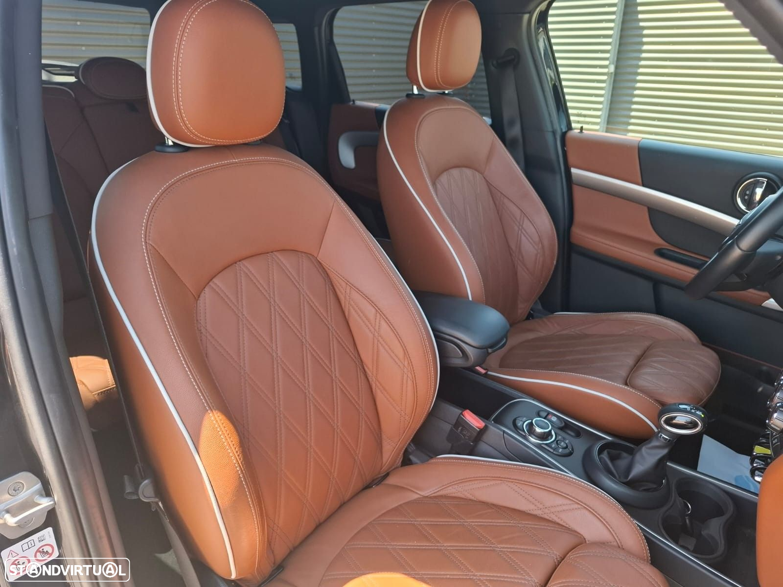 MINI Countryman Cooper SE ALL4 Yours Auto - 23